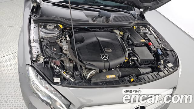 Mercedes-Benz GLA-Class 2015 — photo 6