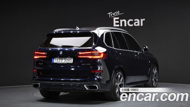 BMW X5 2022 — photo 2