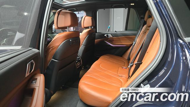BMW X5 2022 — photo 12