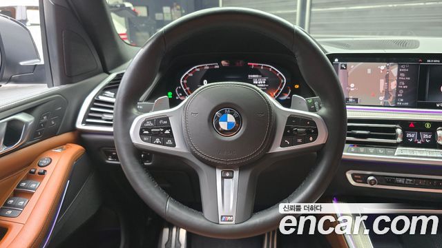 BMW X5 2022 — photo 13