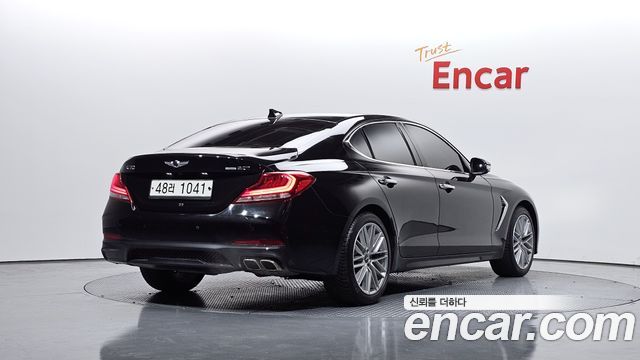 Genesis G70 2019 — photo 2