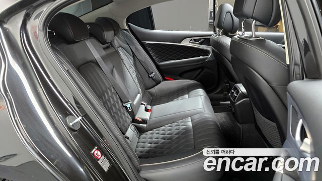 Genesis G70 2019 — photo 12
