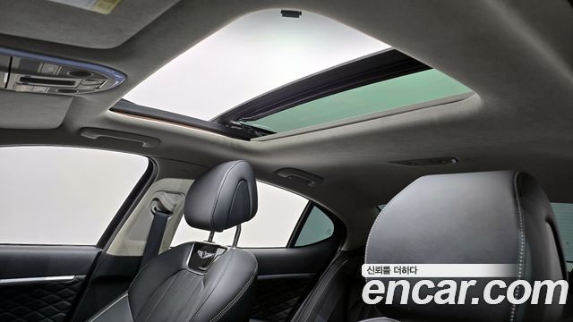 Genesis G70 2019 — photo 19