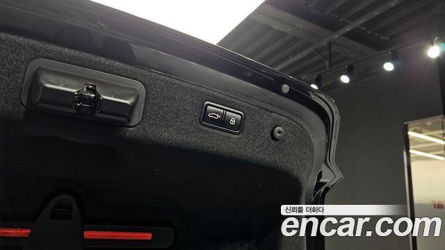 Genesis G70 2019 — photo 20