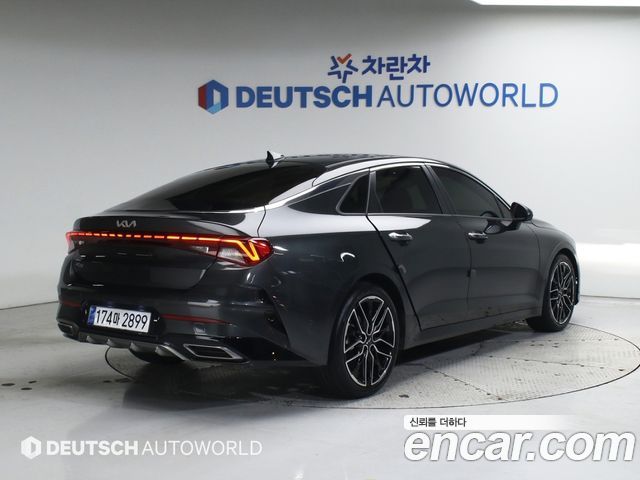 Kia K5 2022 — photo 2