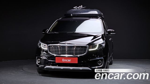 Kia Canival 2018 — photo 3