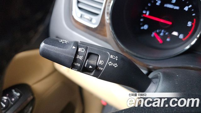Kia Canival 2019 — photo 13