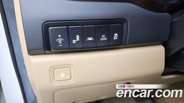 Kia Canival 2019 — photo 14