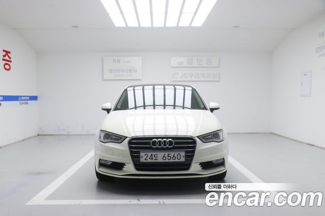 Audi A3 2014 — photo 2