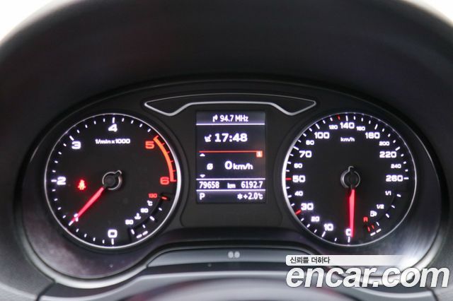Audi A3 2014 — photo 13