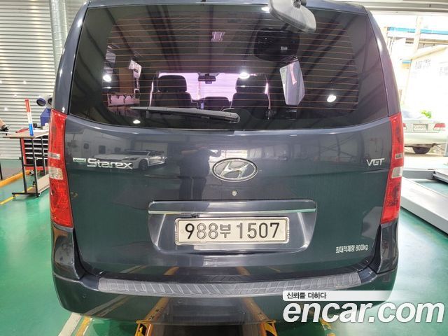Hyundai Starex 2015 — photo 20