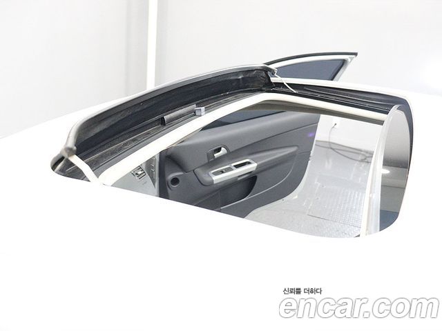 Volvo C30 2012 — photo 13
