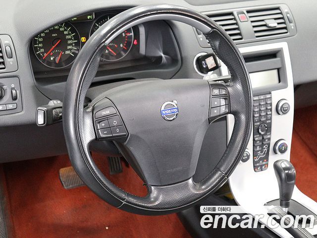 Volvo C30 2012 — photo 15