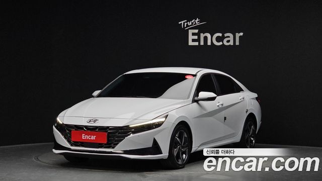 Hyundai AVANTE 2022 — photo 1