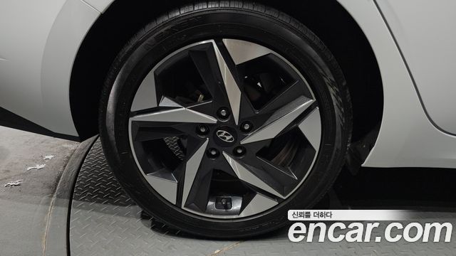 Hyundai AVANTE 2022 — photo 5