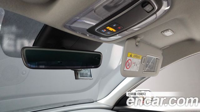 Hyundai AVANTE 2022 — photo 16