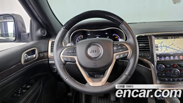 Jeep Cherokee 2016 — photo 13