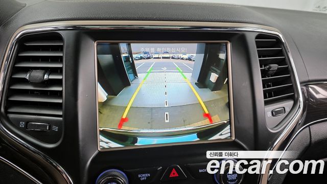 Jeep Cherokee 2016 — photo 15