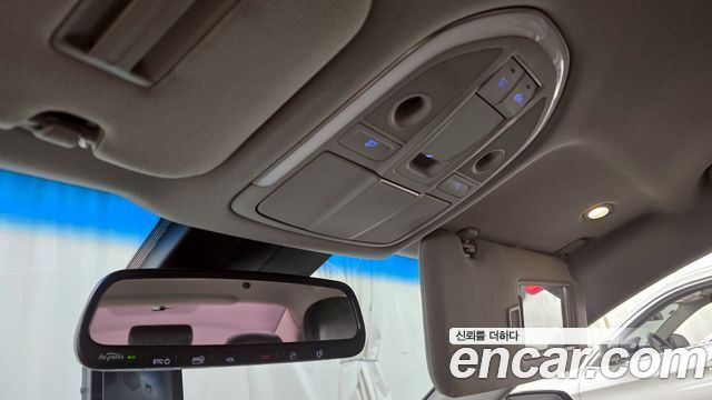 Hyundai Genesis 2016 — photo 17