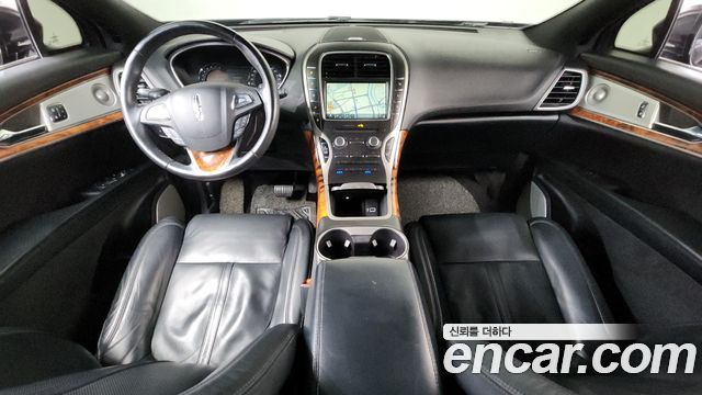 Lincoln MKX 2017 — photo 7