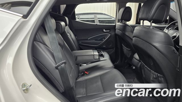 Hyundai Santafe 2015 — photo 12