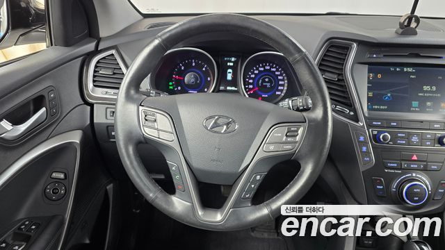 Hyundai Santafe 2015 — photo 13