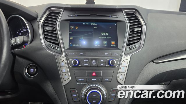 Hyundai Santafe 2015 — photo 14