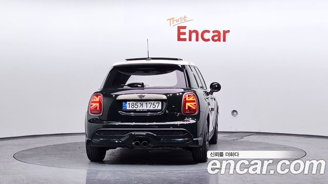 Mini Cooper 2023 — photo 4
