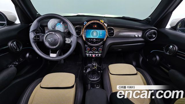 Mini Cooper 2023 — photo 7