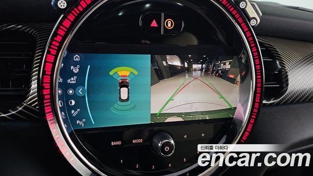 Mini Cooper 2023 — photo 15