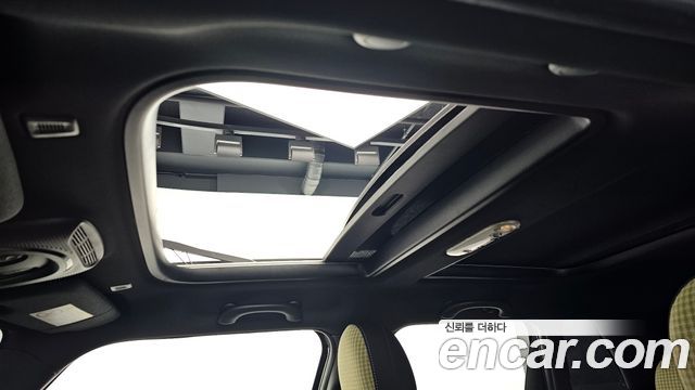 Mini Cooper 2023 — photo 16