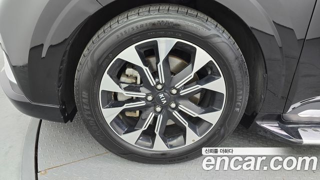 Kia Canival 2021 — photo 5