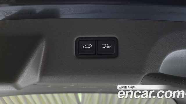 Kia Canival 2021 — photo 20