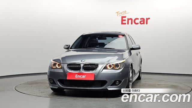 BMW 5-Series 2009 — photo 3