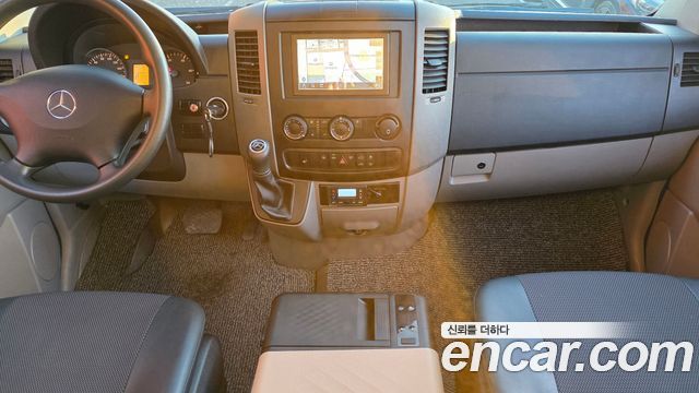 Mercedes-Benz Sprinter 2017 — photo 7