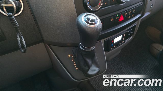 Mercedes-Benz Sprinter 2017 — photo 9