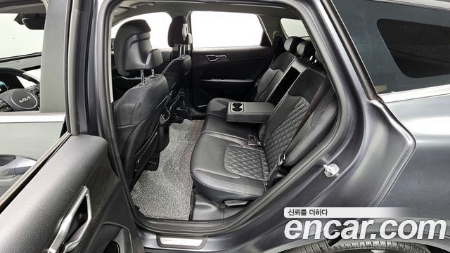 Kia Sportage 2022 — photo 11