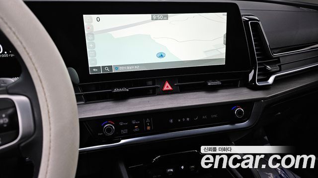 Kia Sportage 2022 — photo 16