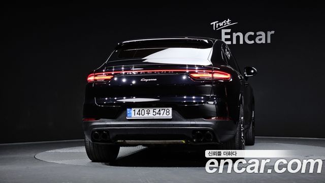 Porsche Cayenne 2020 — photo 4