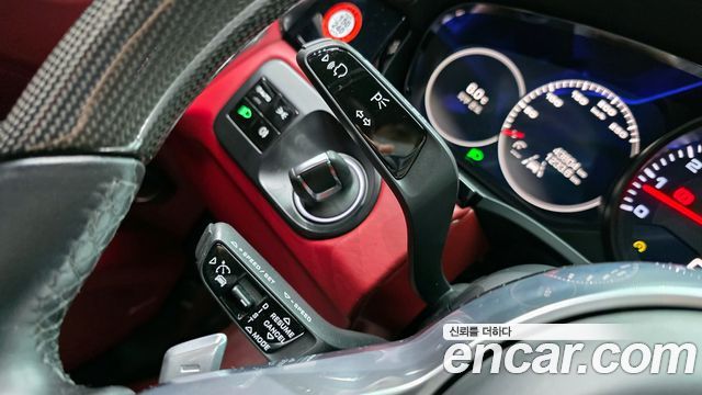 Porsche Cayenne 2020 — photo 19