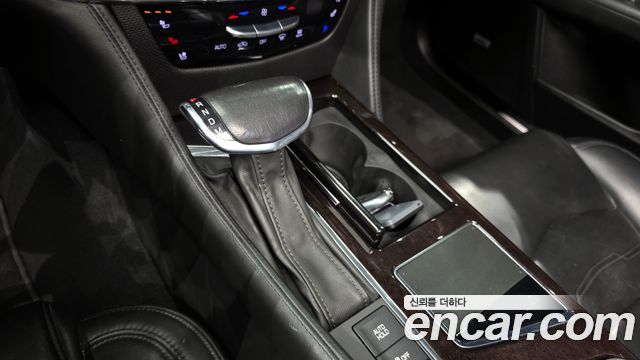 Cadillac CT6 2018 — photo 9