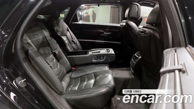 Cadillac CT6 2018 — photo 12