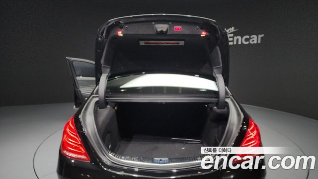 Mercedes-Benz S-Class 2017 — photo 20