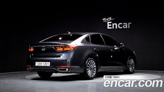 Kia K7 2017 — photo 2
