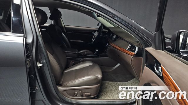 Kia K7 2017 — photo 11