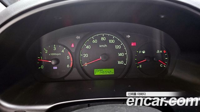 Hyundai Starex 2016 — photo 8