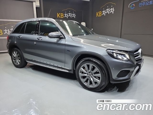 Mercedes-Benz GLC-Class 2019 — photo 3