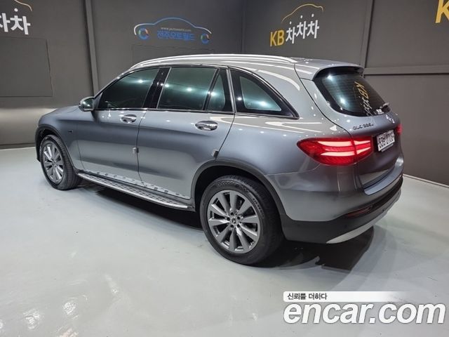 Mercedes-Benz GLC-Class 2019 — photo 4