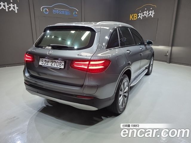 Mercedes-Benz GLC-Class 2019 — photo 6