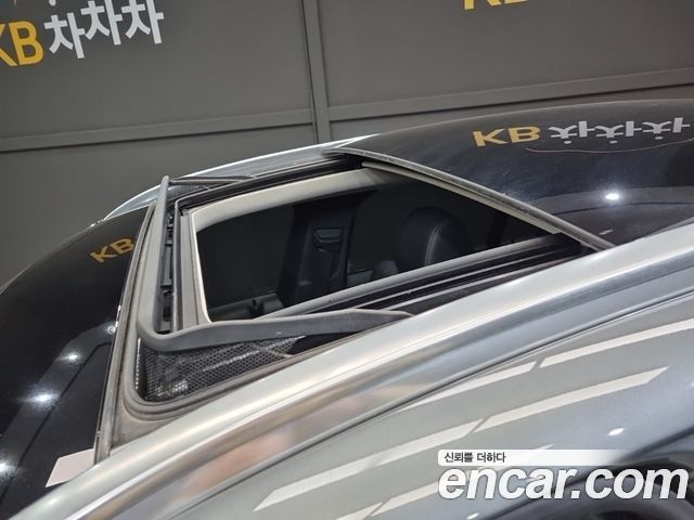 Mercedes-Benz GLC-Class 2019 — photo 18